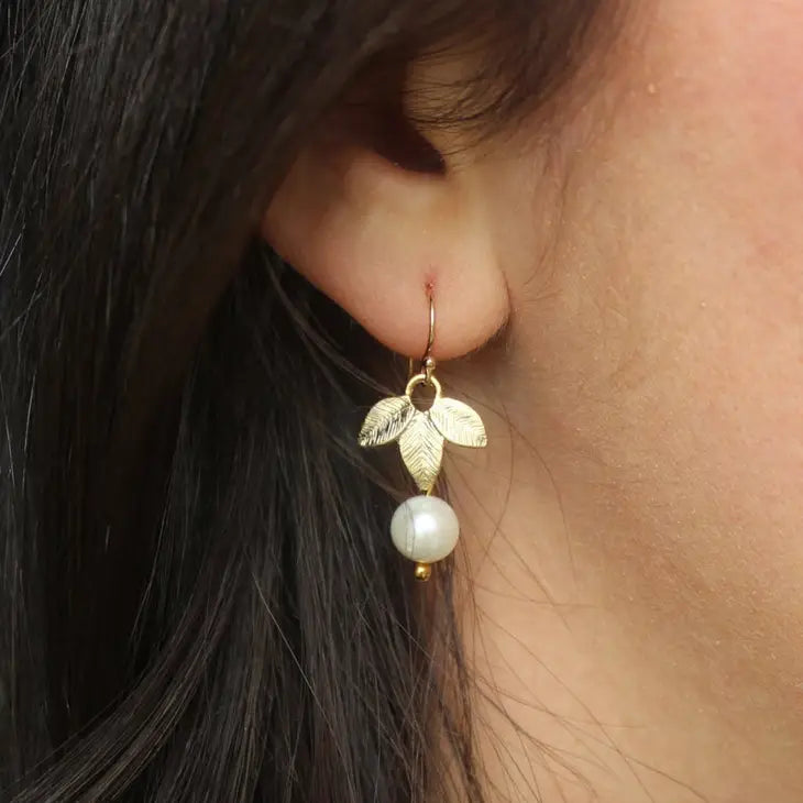 J5 - Gold Freshwater Pearl Leaf Earrings