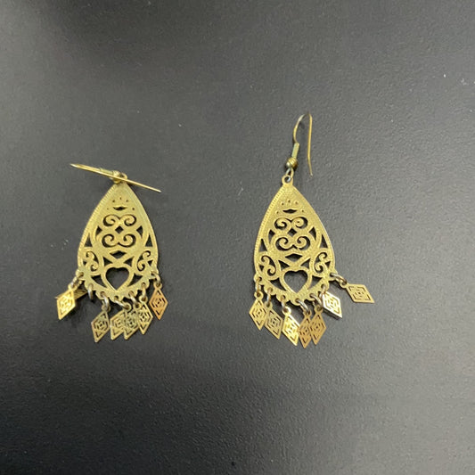 J23 - Vintage Earrings